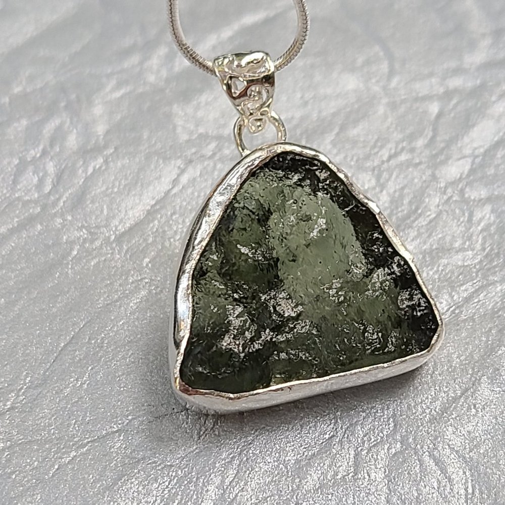 Natural Genuine Moldavite Pendant Necklace-Moldavite jewelry-Unisex jewelry
